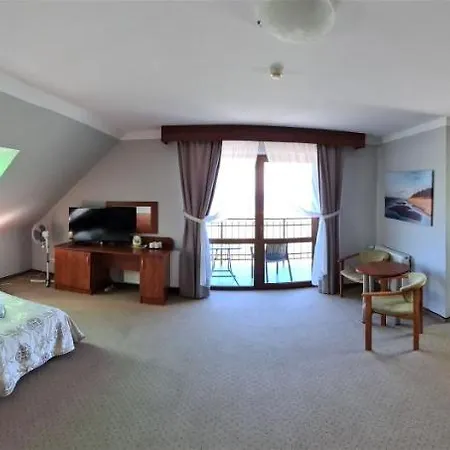 Dw Airen 3* トシェンサチ